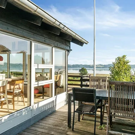 Family With Sauna And Fjord View Borkop