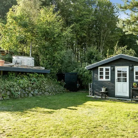 Family With Sauna And Fjord View 別荘 ボルコップ