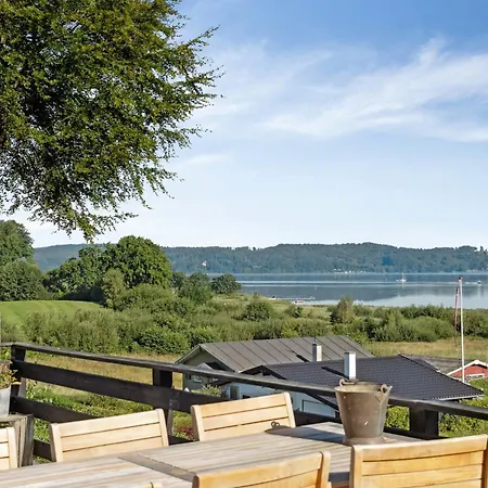 Vakantiehuis Family With Sauna And Fjord View *