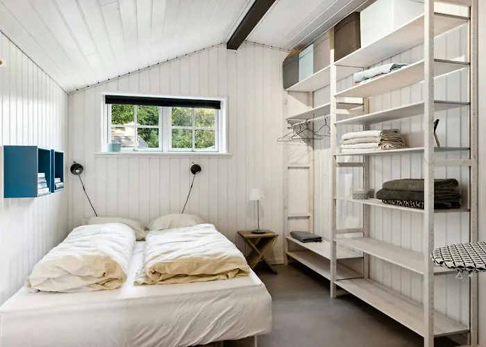 Family With Sauna And Fjord View ボルコップ